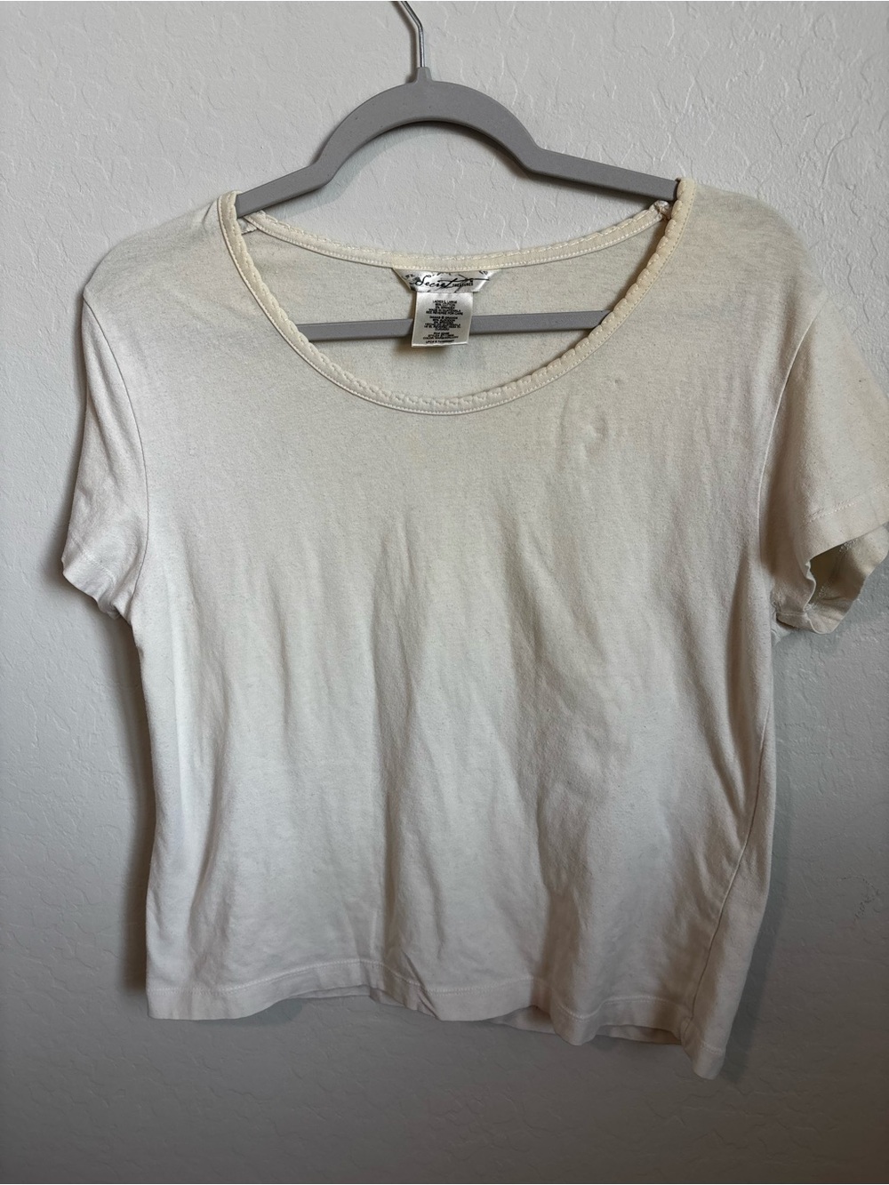 secret treasures Cream Short Sleeve Scoop Neck Tee